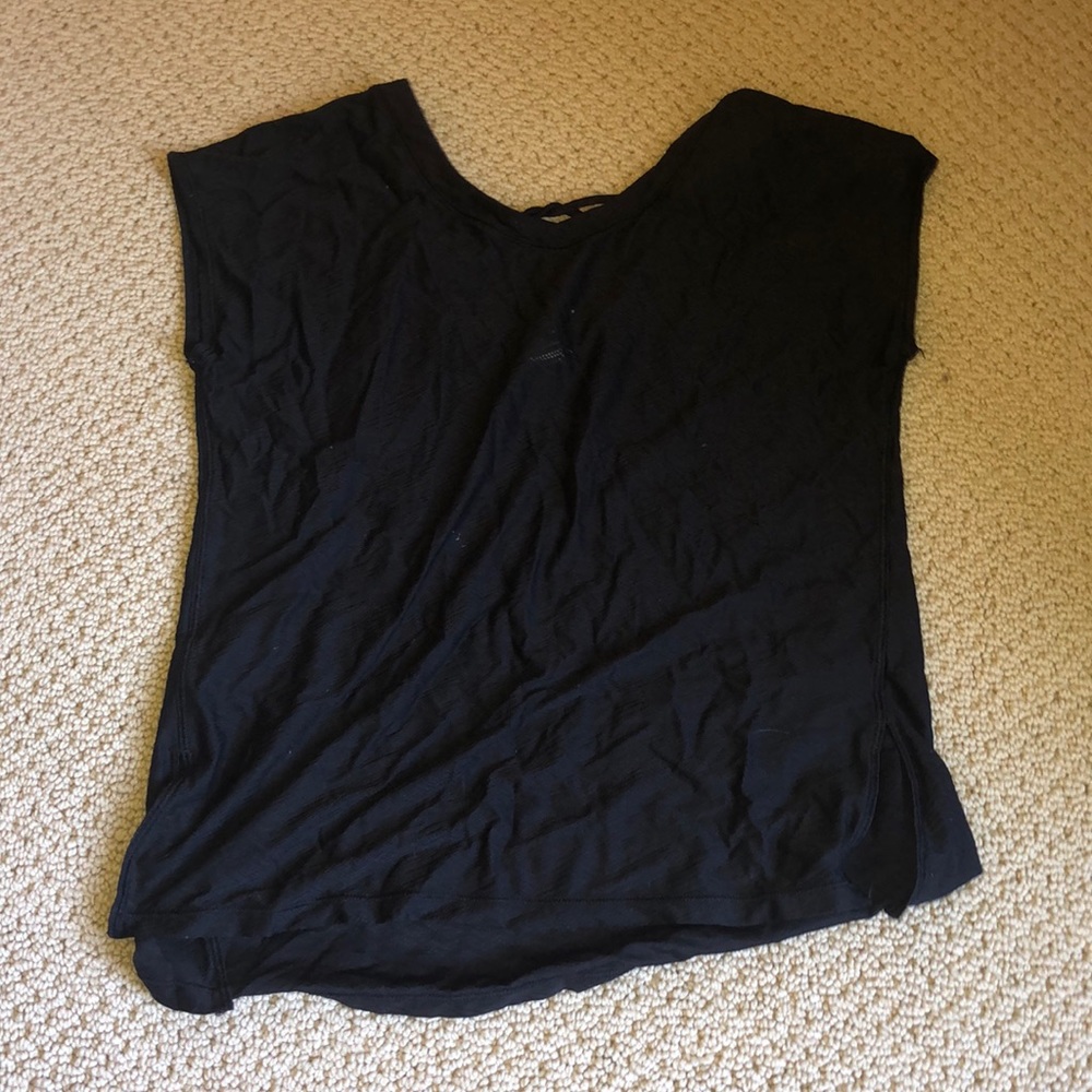 Athletic black breathable ivivva shirt